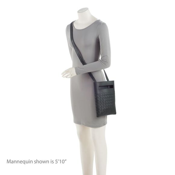 Bottega Veneta Intrecciato Nappa VN Crossbody - Picture 5 of 15